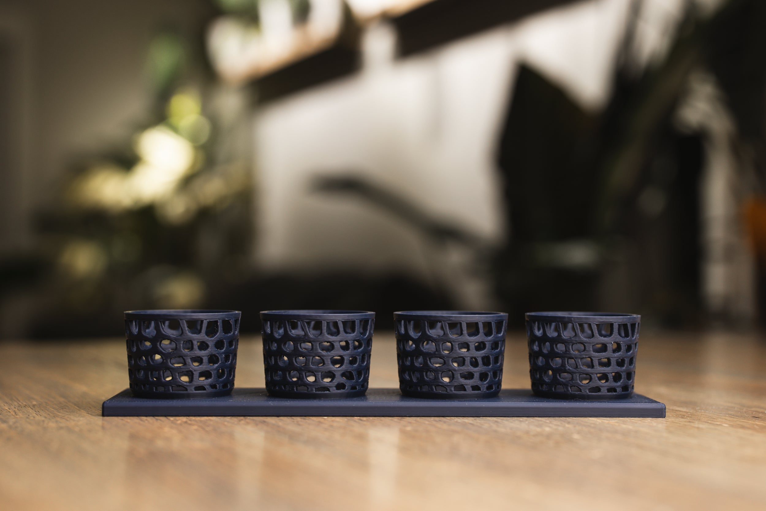Corm Caddy